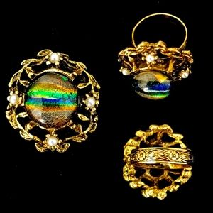 Vintage Opal Glass Pearl Adjustable Ring